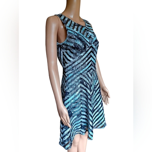 Parker Womens Sleeveless Aline Dress Knee Length Silver Black Geometric Large - Picture 2 of 10